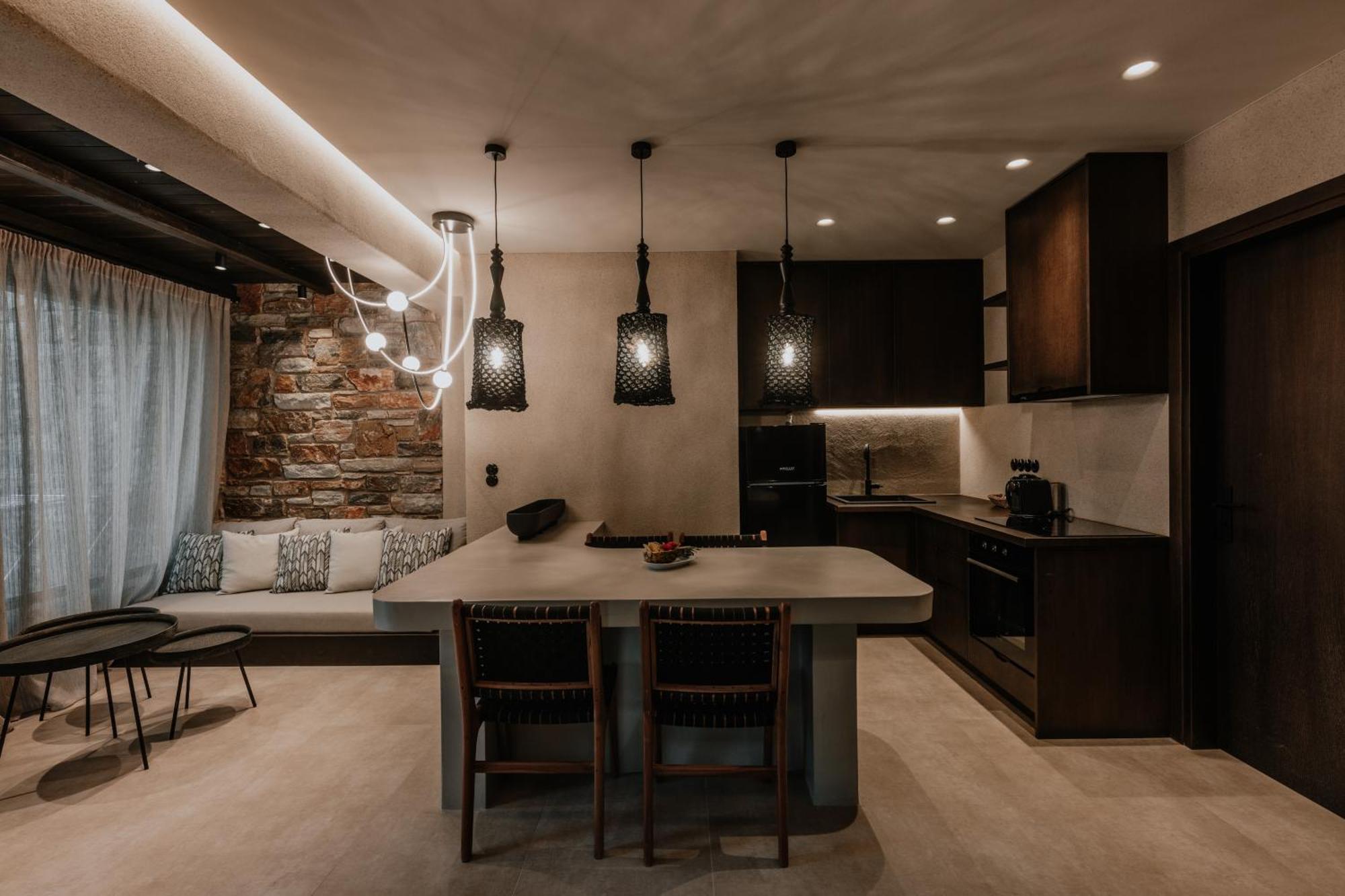 Onym Curated Villas Plaka  Exterior photo