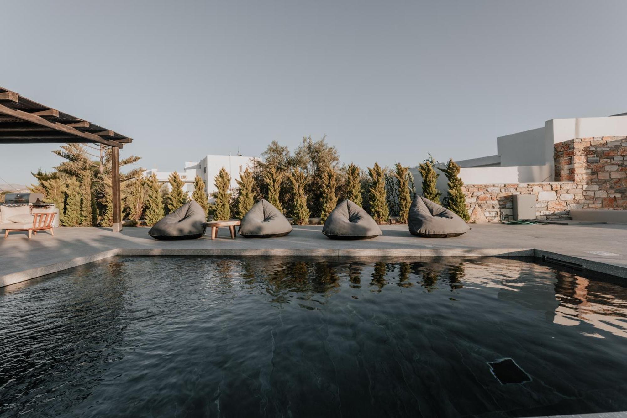 Onym Curated Villas Plaka  Exterior photo
