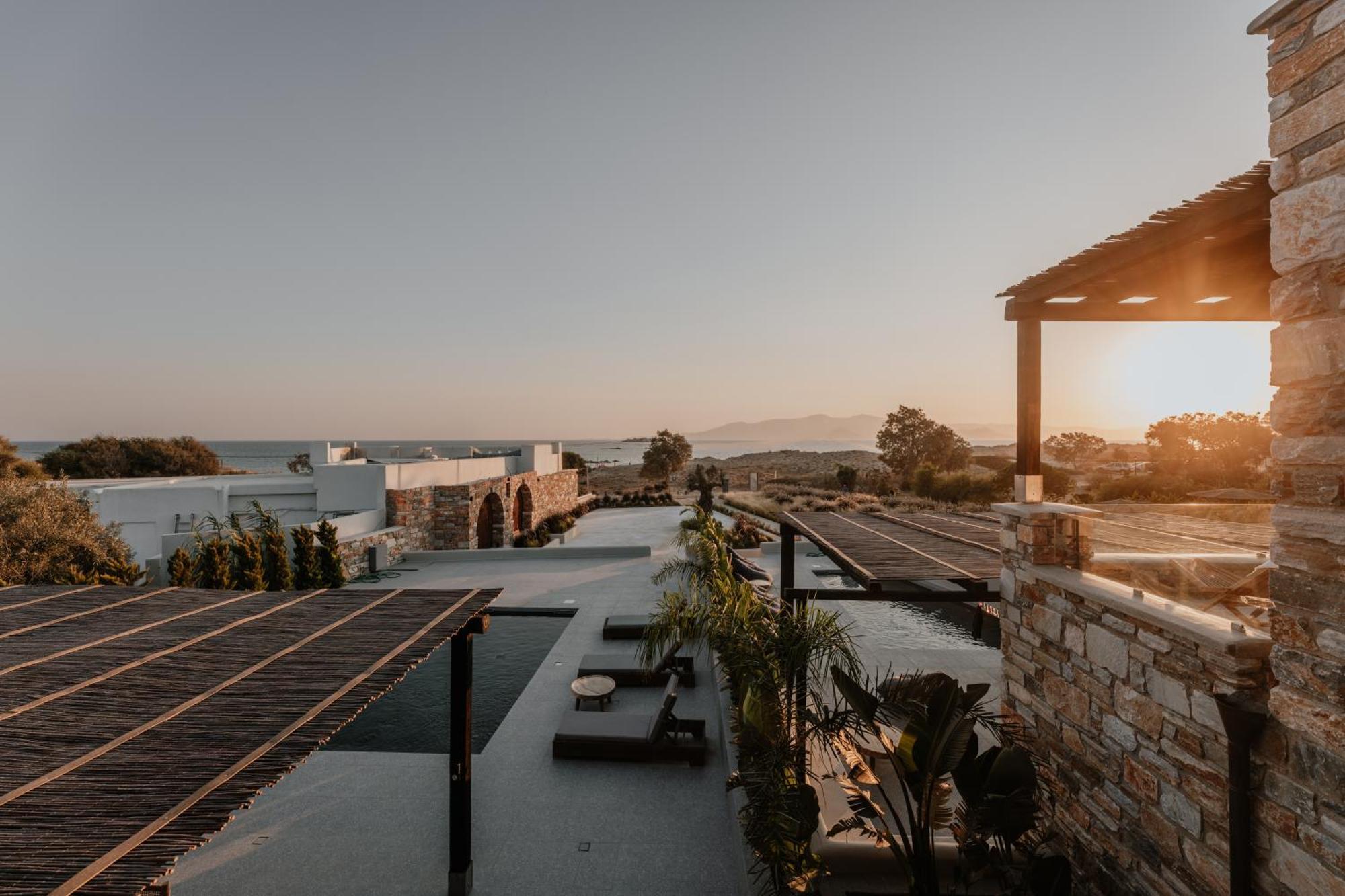 Onym Curated Villas Plaka  Exterior photo